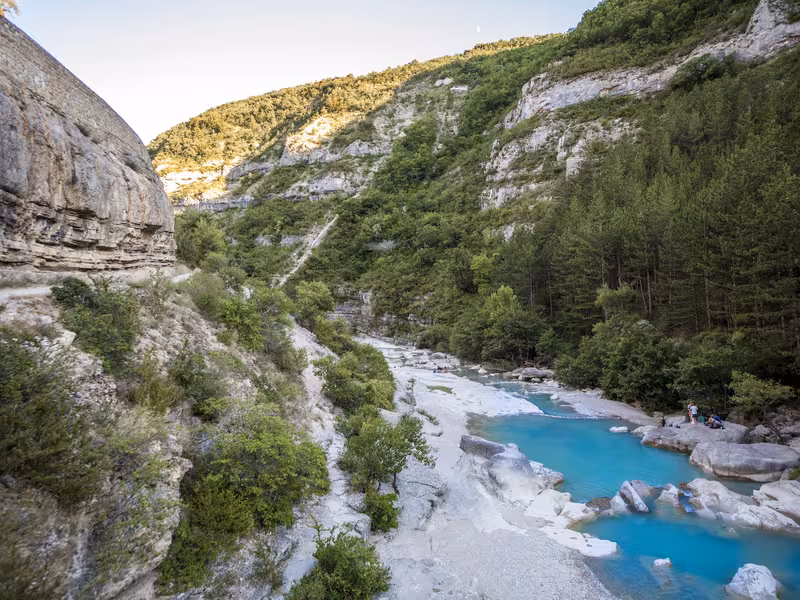 Turquoise waters of the Méouge