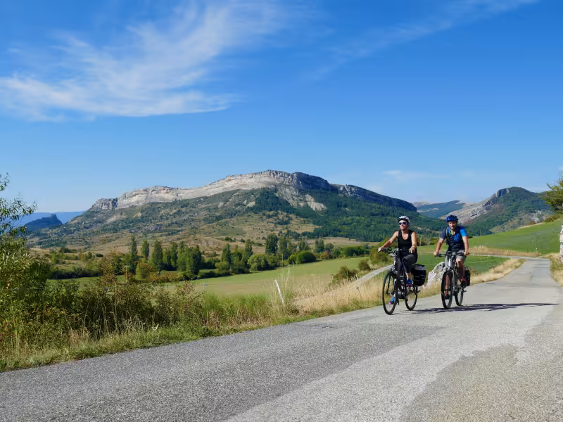 Between Sisteron and Digne-les-Bains via the Monges massif