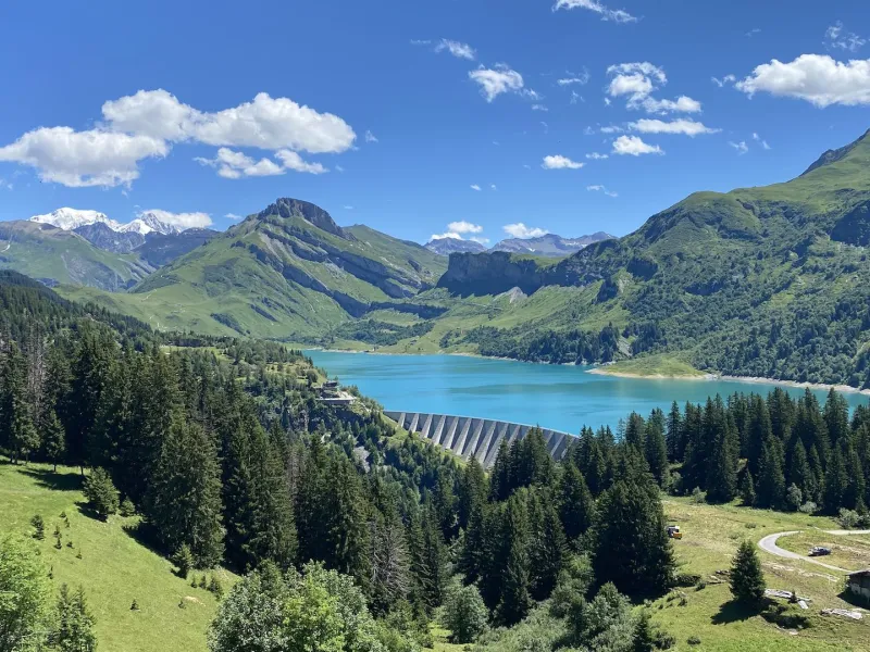 Roselend dam