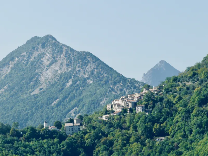 The village of Conségudes at the foot of Cheiron