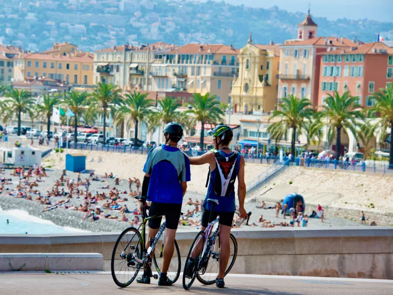 Nice, its beaches, its Promenade des Anglais, the end of the journey