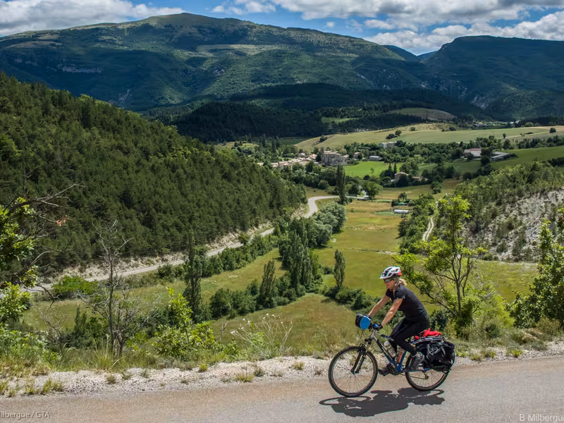 Panoramic view of the upper Méouge valley from Col Saint-Jean