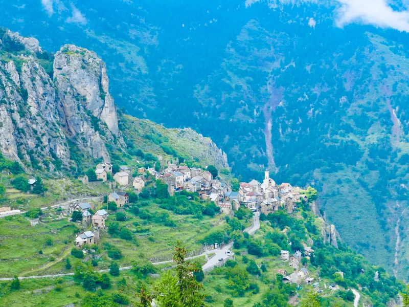 Roubion, an emblematic perched village on the Tinée River