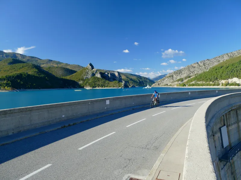 On the Castillon dam