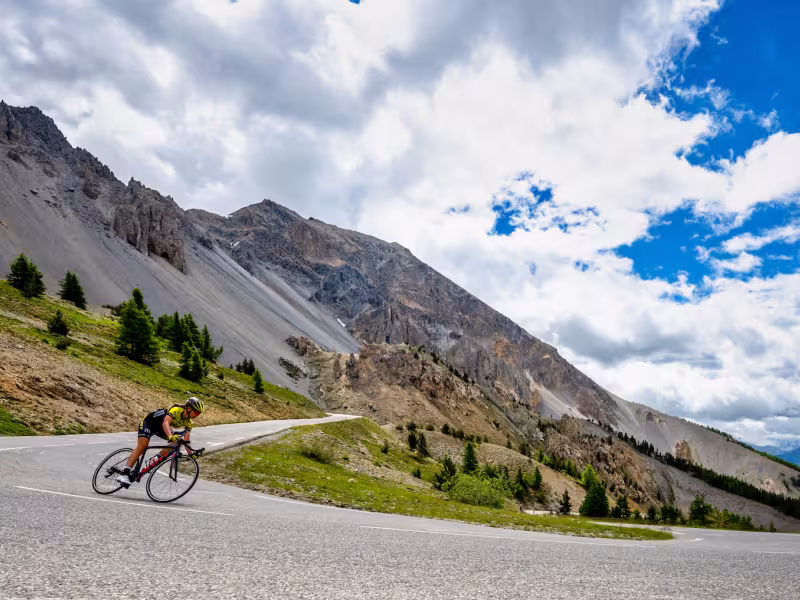 Descent of the south side of the Col d'Izoard