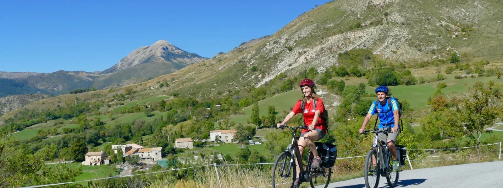On the way up to Col du Défens