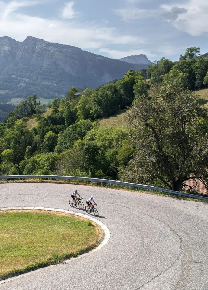 Cycling up to Manigod