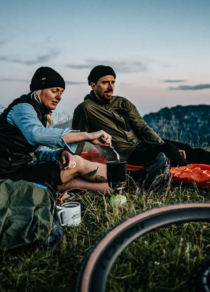 BIvouac gravel Route des Grandes Alpes