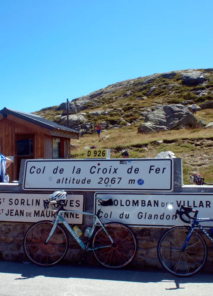 Summit of the Croix de Fer pass