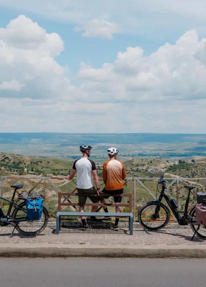 Freinage ABS Bosch sur Route des Grandes Alpes 