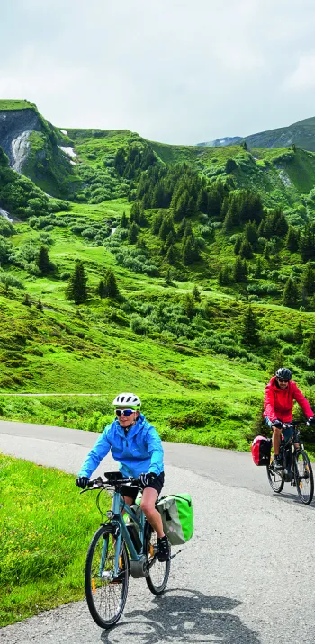 Electrically assisted mountain biking with BOSCH