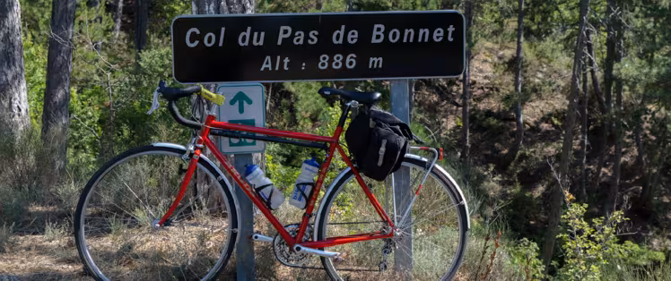 Pas de Bonnet.png