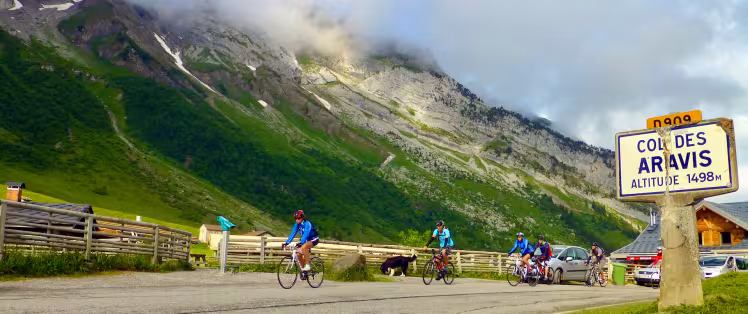 Passing the Aravis pass