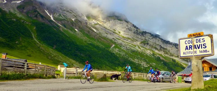 Passing the Aravis pass
