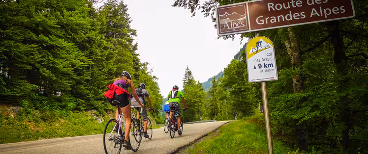 Signage on the Route des Grandes Alpes