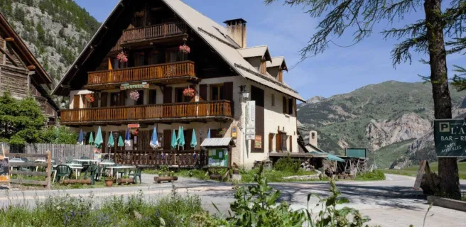 L'Arpelin Inn