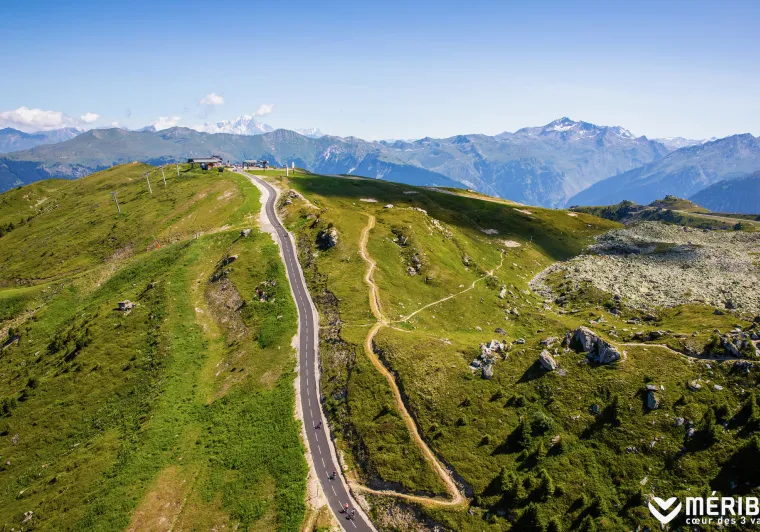 aerial photo col de la Loze