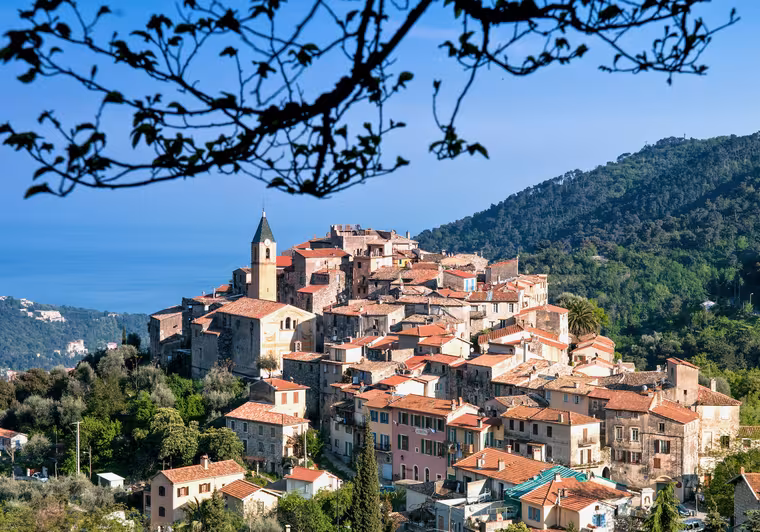 Eze, between Menton and Nice