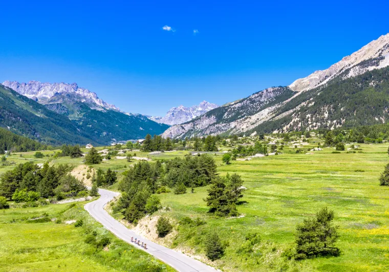 Ascent to Col de l'Echelle