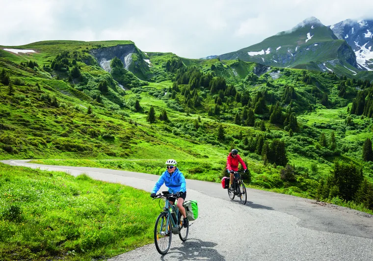 Electrically assisted mountain biking with BOSCH