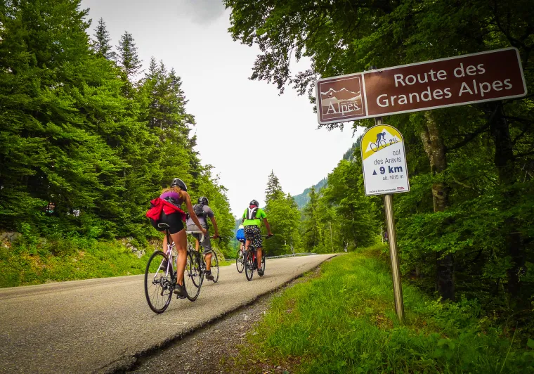 Signage on the Route des Grandes Alpes