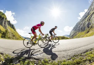 Cyclists on the Colombière pass
